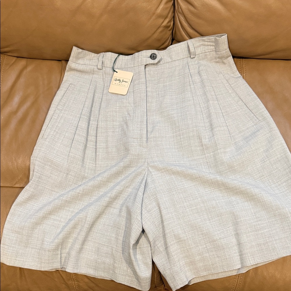 Bobby Jones Light Gray Women's Tailored Shorts